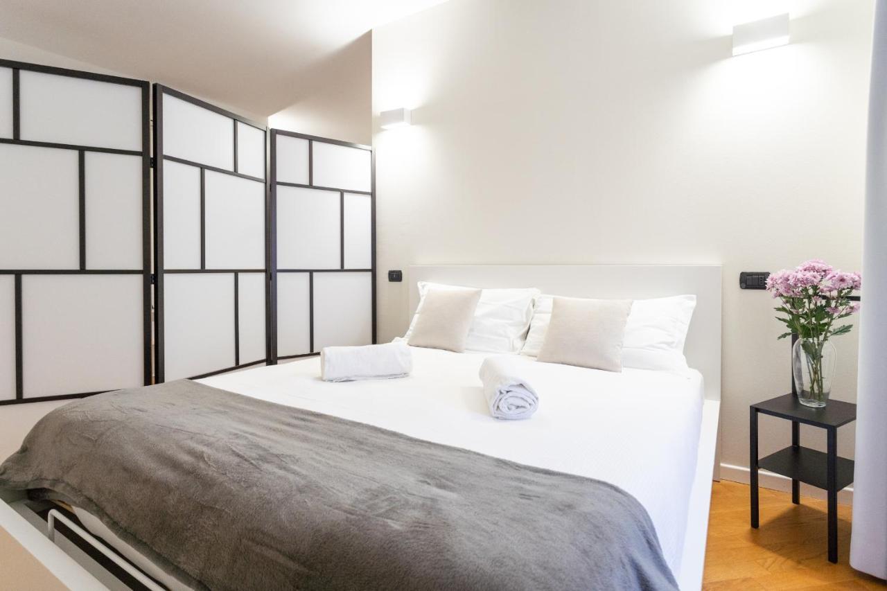 White Flat In Como City Center By Rent All Комо Экстерьер фото